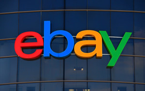 Ảnh của eBay “nhá hàng” quảng cáo chấp nhận thanh toán bằng tiền điện tử