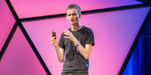 Ảnh của Vitalik Buterin: Phí giao dịch tăng gây trở ngại cho sự phát triển của Ethereum