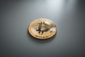 Ảnh của Bitcoin trở lại ngưỡng 10.700 USD và 3 yếu tố tích cực đáng chú ý
