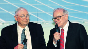 Ảnh của Tỷ phú Warren Buffett tán đồng ý kiến toàn bộ sự phát triên của Bitcoin là một quá trình “kinh tởm”