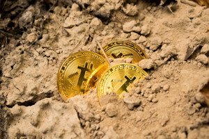 Ảnh của 2 chỉ báo về giá cho thấy Bitcoin vẫn chưa chạm đáy