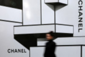 Picture of Chanel sees strong 2021 recovery, sticks to limited online sales strategy