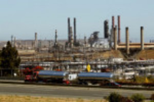 Picture of San Francisco nearing vote to drastically cut refinery pollution with new tech