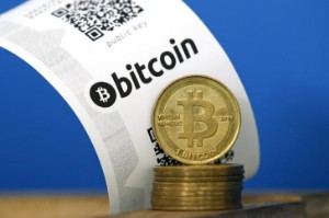 Ảnh của Bitcoin giao dịch trong sắc xanh, tăng 12.21%