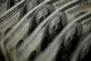 Picture of Dollar holds near one-month low as investors eye U.S. jobs, RBA
