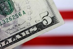 Picture of Dollar Edges Lower; U.S. Economic Recovery Key