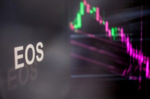 Ảnh của EOS giao dịch trong sắc xanh, tăng 11.87%