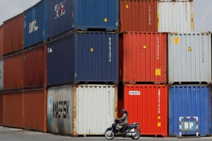 Ảnh của Ảnh hưởng COVID, giá container tiếp tục tăng vọt