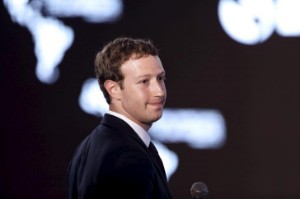Ảnh của Mark Zuckerberg mất 6 tỷ USD do sự cố ngừng hoạt động của Facebook