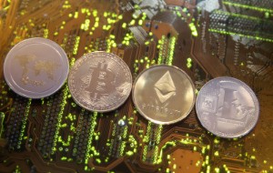 Picture of Crypto Analyst Lists the Top 10 Cryptocurrencies by Market Value