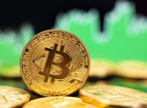 Ảnh của Tin vắn Crypto 31/12: Bitcoin bật tăng $ 1.500 khi hợp đồng quyền chọn tháng 12 hết hạn cùng tin tức Ethereum, Chainlink, Binance, Shiba Inu, YetAi, OpenSea, Umee
