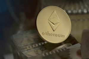 Ảnh của Các trader chuyên nghiệp chờ đợi Ethereum xác nhận 3.400 đô la là hỗ trợ