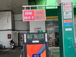 Ảnh của Xuất hiện loại xăng mới, giá bán đắt nhất Việt Nam