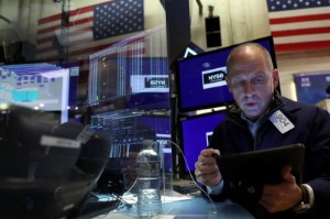 Picture of Stock Market Today: Dow Rebounds on Late Dip-Buying, but Losing Streak Continues