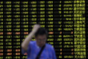 Picture of Global stocks rebound despite unease over economy; dollar gains