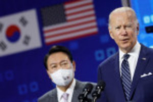 Ảnh của N.Korea nuclear threat tops agenda for Biden-Yoon meeting in S.Korea