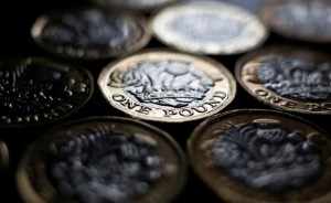 Picture of Pound Options Show Traders Bracing for Volatility as BOE Nears