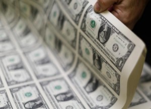 Picture of Dollar Gains Ahead of Powell's Testimony; U.K. CPI Hits 40-Year High