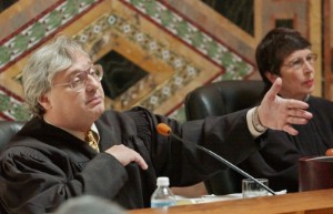 Picture of Trump hires former 9th Circuit judge Kozinski for Twitter court fight