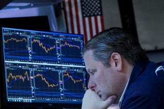 Đồng Euro giảm, Lo sợ suy thoái, Citigroup cảnh báo về giá dầu – Chuyện thị trường ngày 5/7