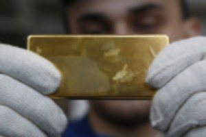 Picture of Gold investors face bind over bars from tarnished Russia