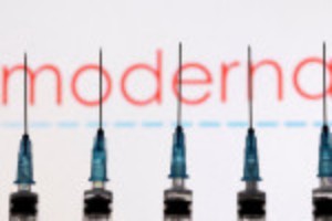 Picture of Moderna believed from pandemic beginning that BioNTech violated patent -CEO