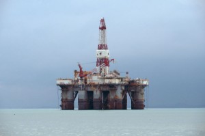 Ảnh của Giá dầu biến động khi thị trường cân nhắc về rủi ro liên quan đến Trung Quốc