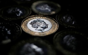 Picture of British Pound at Record Low, Euro Plummets as Economic Outlook Dims