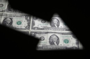 Ảnh của Dollar Soars to New 20-Year High; Risk Sentiment Retreats