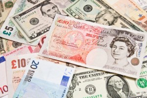 Picture of Dollar Edges Lower; Sterling Bounces After GDP Surprise
