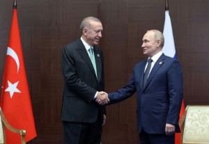Picture of Putin touts Turkey gas hub while Europe frets over supply