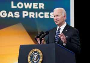 Picture of U.S. to release oil reserves as Biden tackles high gas prices