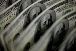 Picture of Dollar sinks, sterling jumps as market turns to risk assets