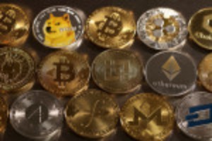 Picture of Cryptocurrencies fall after FTX-Binance turmoil spooks investors