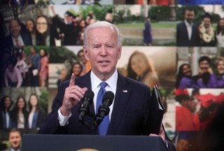 Biden administration warns of large increase in student loan defaults without debt forgiveness - CNBC