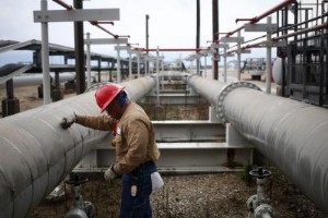 Ảnh của Dầu giảm hơn 1% khi đường ống dẫn dầu Druzhba hoạt động trở lại
