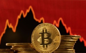 Ảnh của Bitcoin giảm xuống dưới 16K USD khi ngân hàng Genesis cảnh báo phá sản