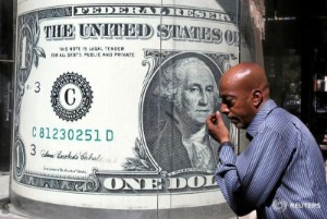 Picture of Dollar slumps on Powell's comments; Yen benefits the most