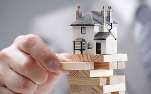 Ảnh của Cổ phiếu VN30 bị bán mạnh phiên ATC, nhiều mã rụng trần về "giá vàng - giá đỏ"