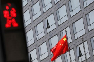 China regulators, state banks split staff as fears mount about new COVID outbreaks-sources