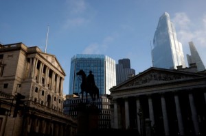 Picture of Bank of England warns of rising pressure on British households and businesses