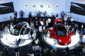 Picture of New year, same selloff: Tesla shares slump on demand worries, logistical issues