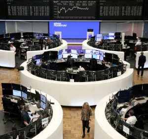 Picture of European shares rise on Big Pharma boost, German inflation slows