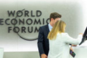 Ảnh của Davos expects record turnout as resumes winter slot