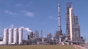 Ảnh của Nhà máy lọc dầu Nghi Sơn sẽ vận hành 100% công suất trong tuần tới