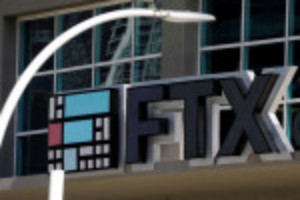 Picture of As U.S. probes FTX collapse, employees turn to law firm Covington