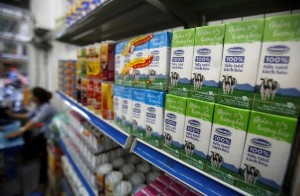 Ảnh của VDSC: Xu hướng giảm giá của bột sữa nguyên liệu sẽ cải thiện biên lợi nhuận các công ty sữa