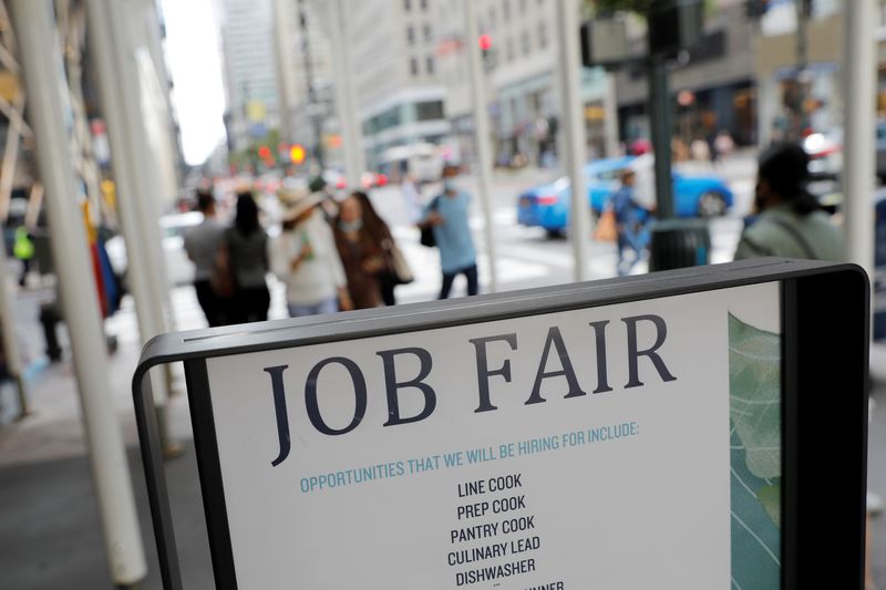 U.S. weekly jobless claims increase; layoffs creep up in April