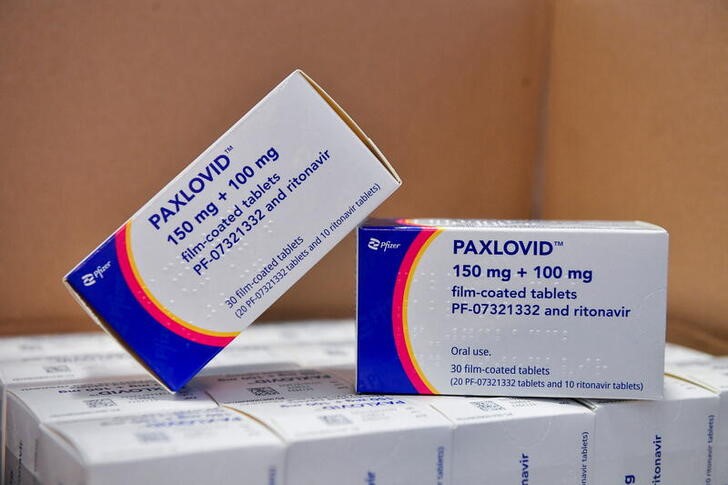 Explainer-Some patients reporting COVID rebounds after taking Pfizer pills