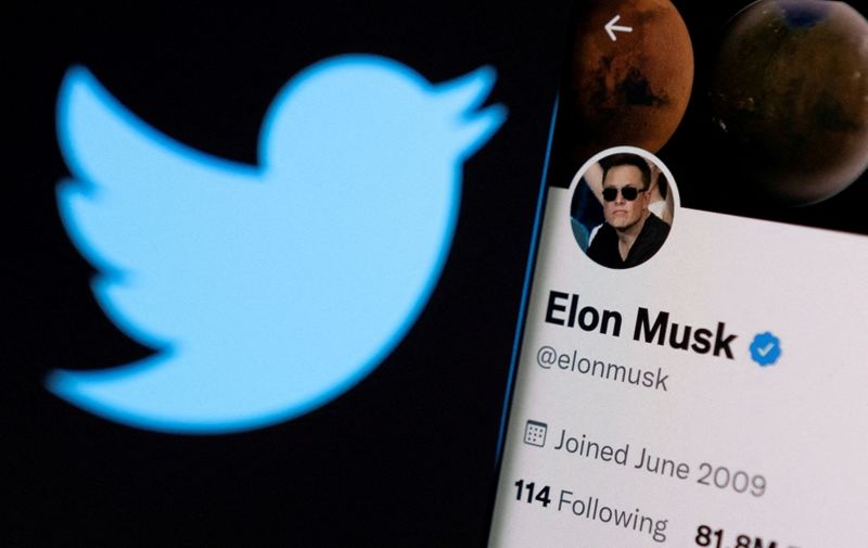 Musk Says Twitter Deal 